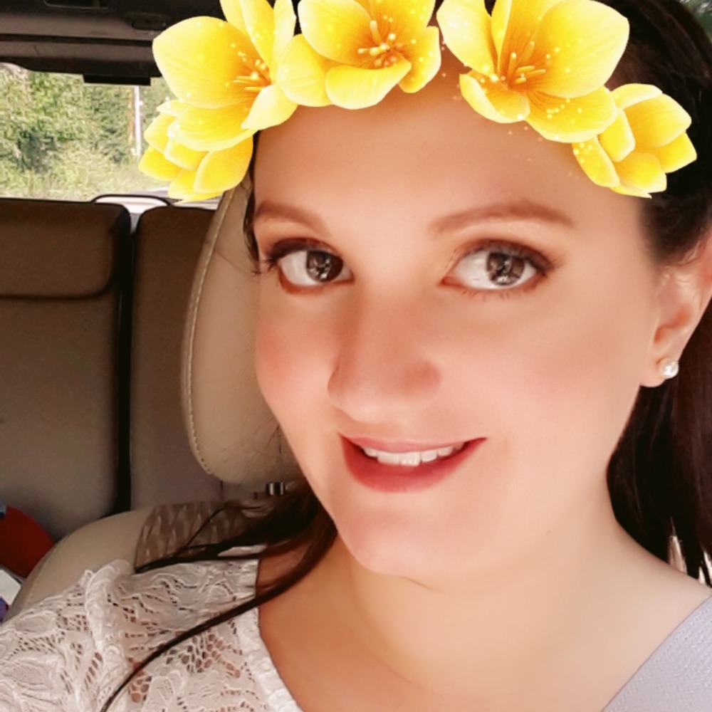 Meet your Posher, Crystal